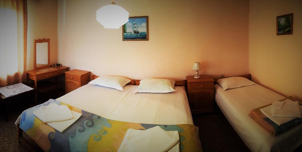 Atanasovi House Hotel Shkorpilovtsi Bagian luar foto