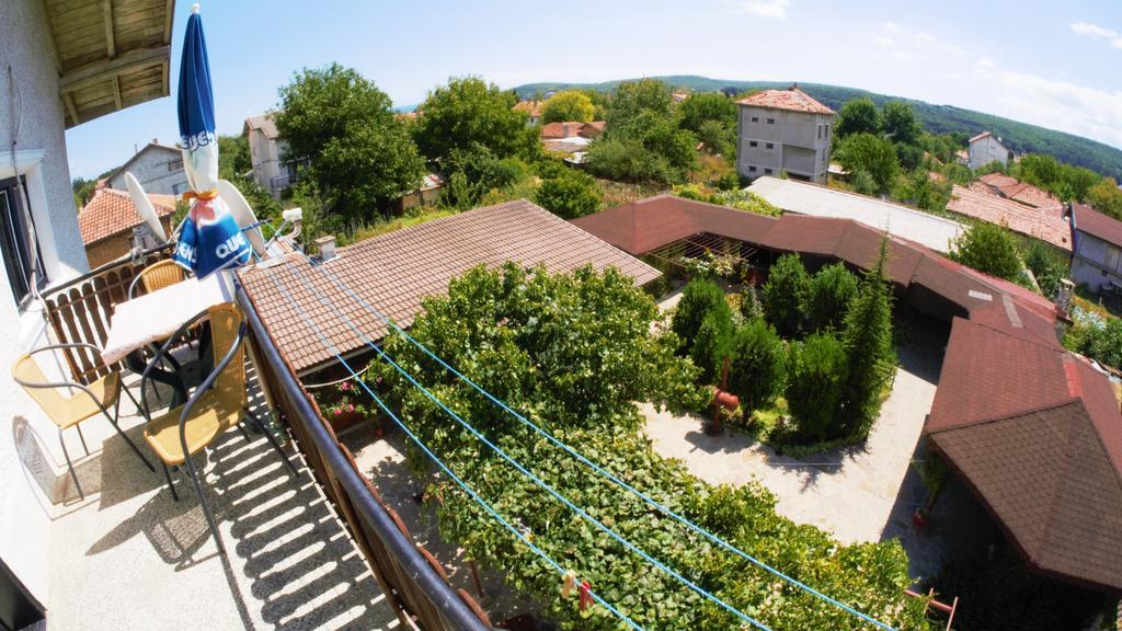Atanasovi House Hotel Shkorpilovtsi Bagian luar foto