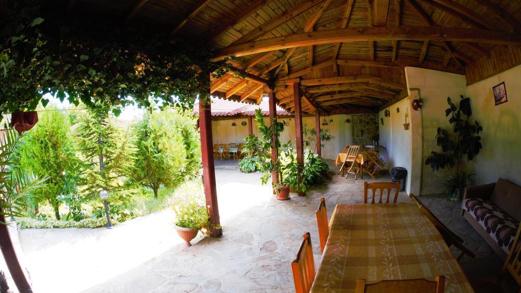 Atanasovi House Hotel Shkorpilovtsi Bagian luar foto