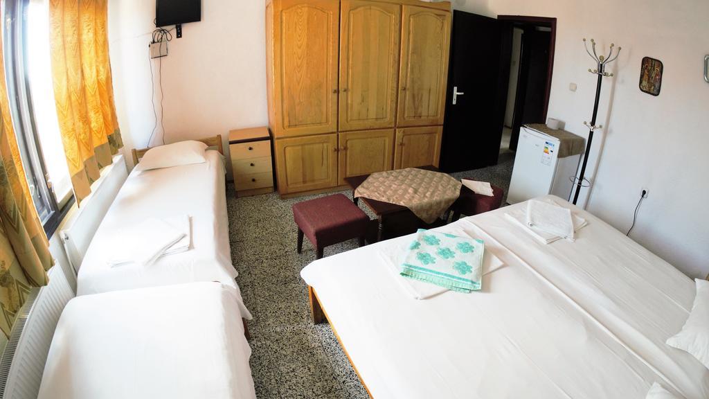 Atanasovi House Hotel Shkorpilovtsi Bagian luar foto